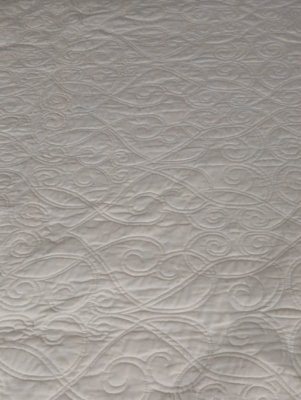 Laura Ashley Queen Quilt